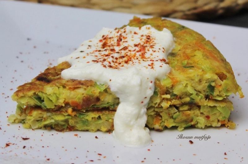 Börek Tadında Pırasa Tava